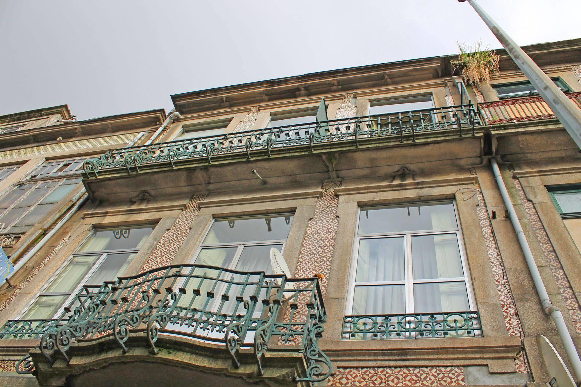 Lunar Guest House Porto Exteriér fotografie