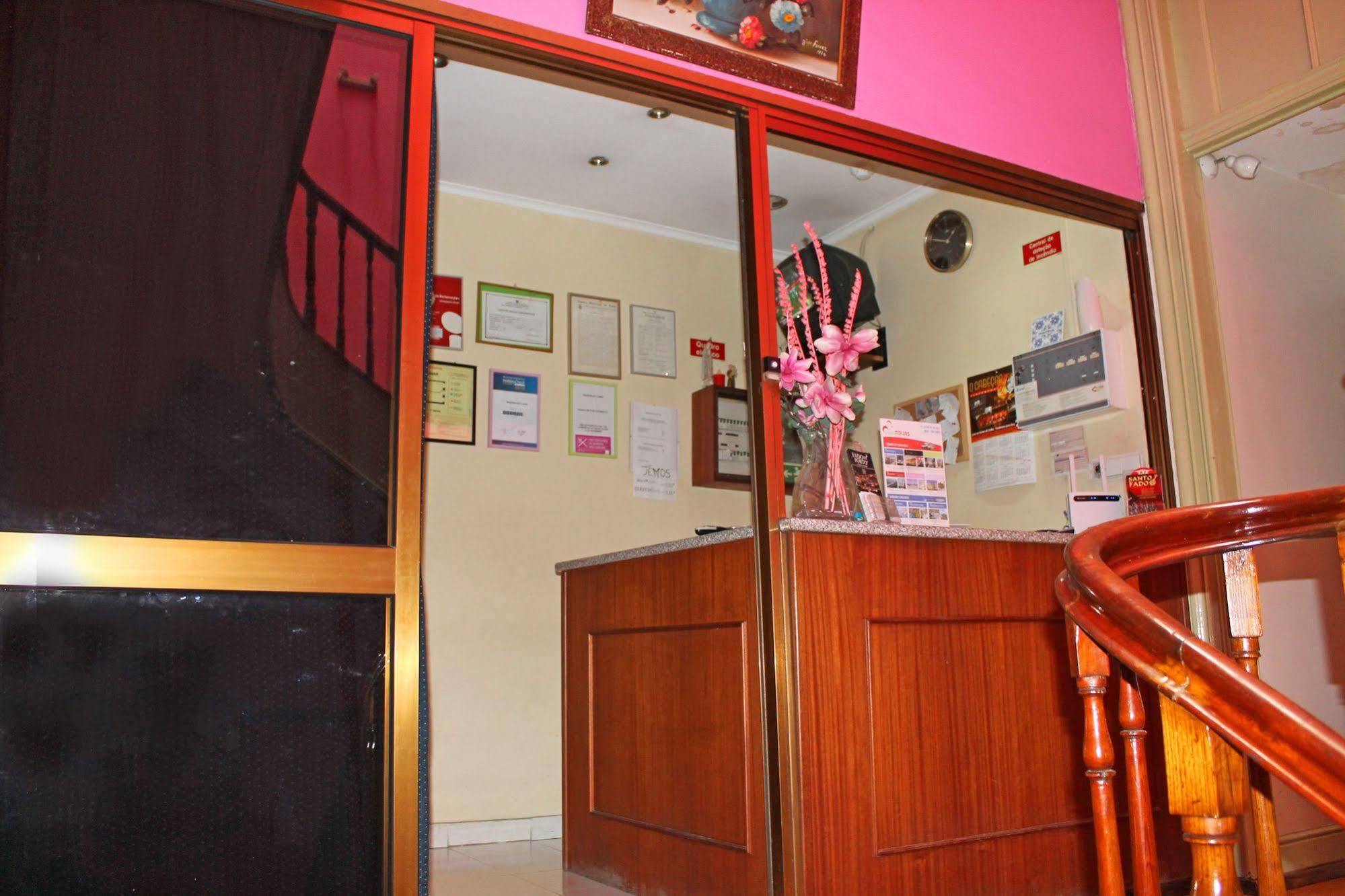 Lunar Guest House Porto Exteriér fotografie